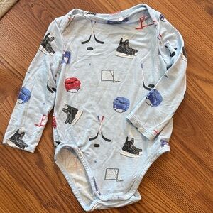 Angel Dear Hockey-Themed Blue Baby Onesie, size 6-12 Months